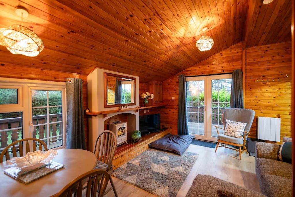 Rural Log Cabin In Snowdonia Near Coed Y Brenin By Seren Short Stays Ffestiniog ภายนอก รูปภาพ