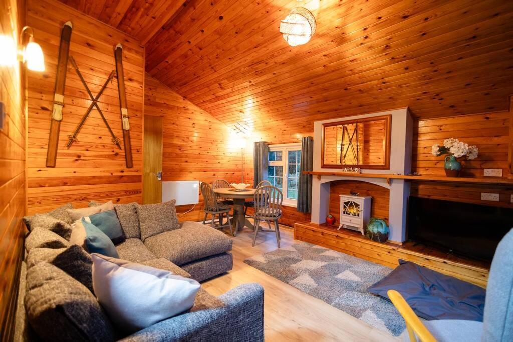 Rural Log Cabin In Snowdonia Near Coed Y Brenin By Seren Short Stays Ffestiniog ภายนอก รูปภาพ